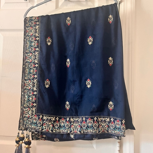 Desi Dress/ Gown/ Lehenga - Picture 7 of 9